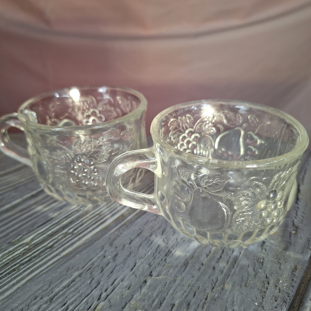Vintage Jeannette Glass Clear Glass "Fruit" Pattern 2 Embossed/ Raised Fruit - Picture 8 of 9